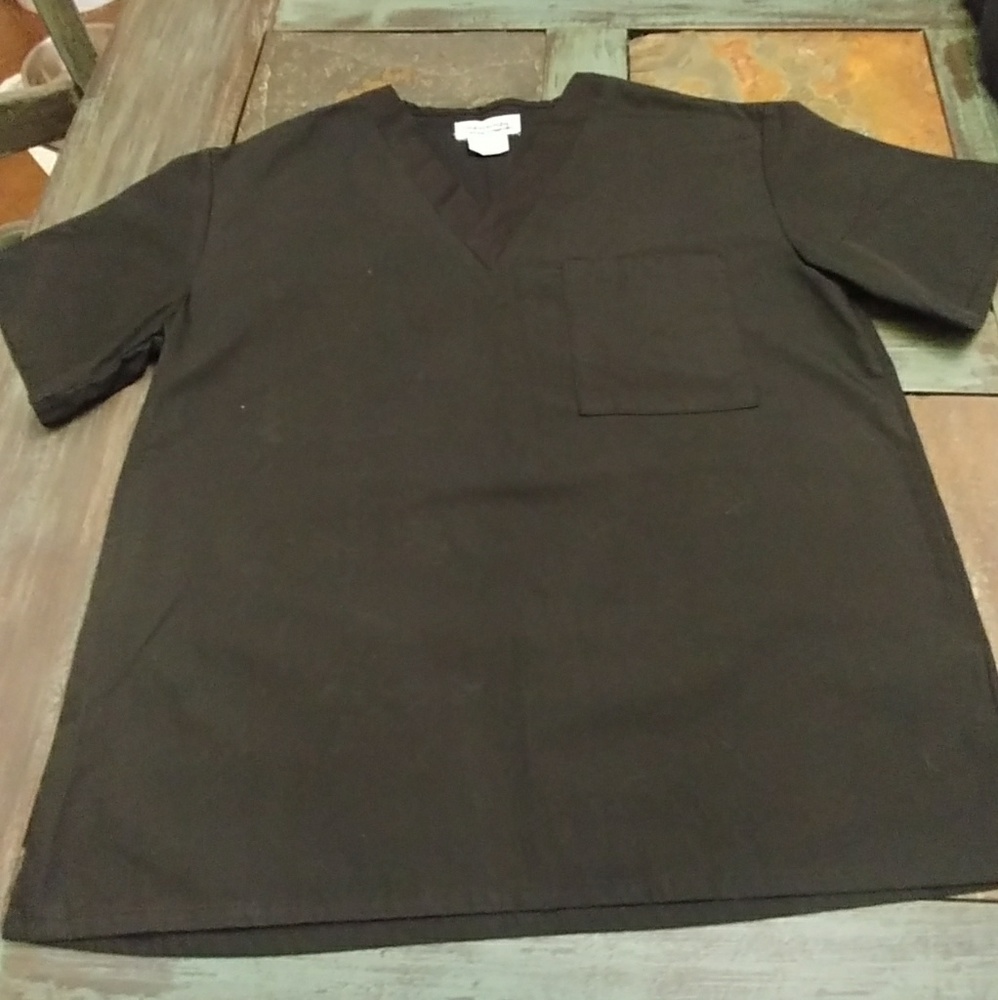 Scrub top